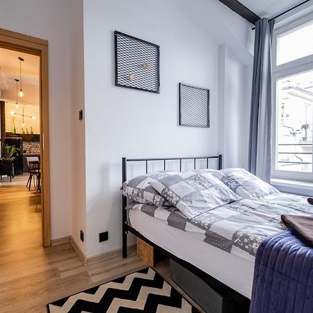 Orzeszkowej Premium Apartament Krakow Luaran gambar