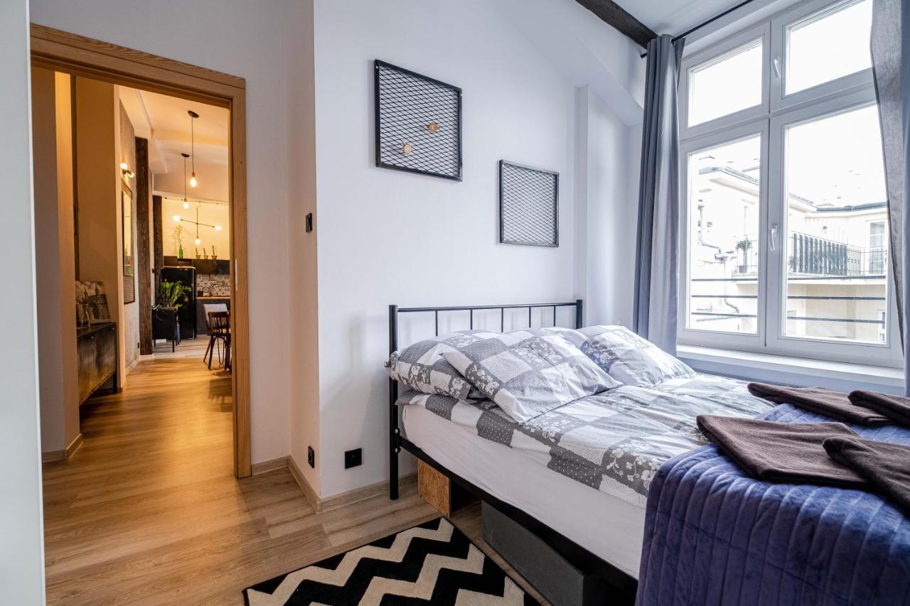 Orzeszkowej Premium Apartament Krakow Luaran gambar