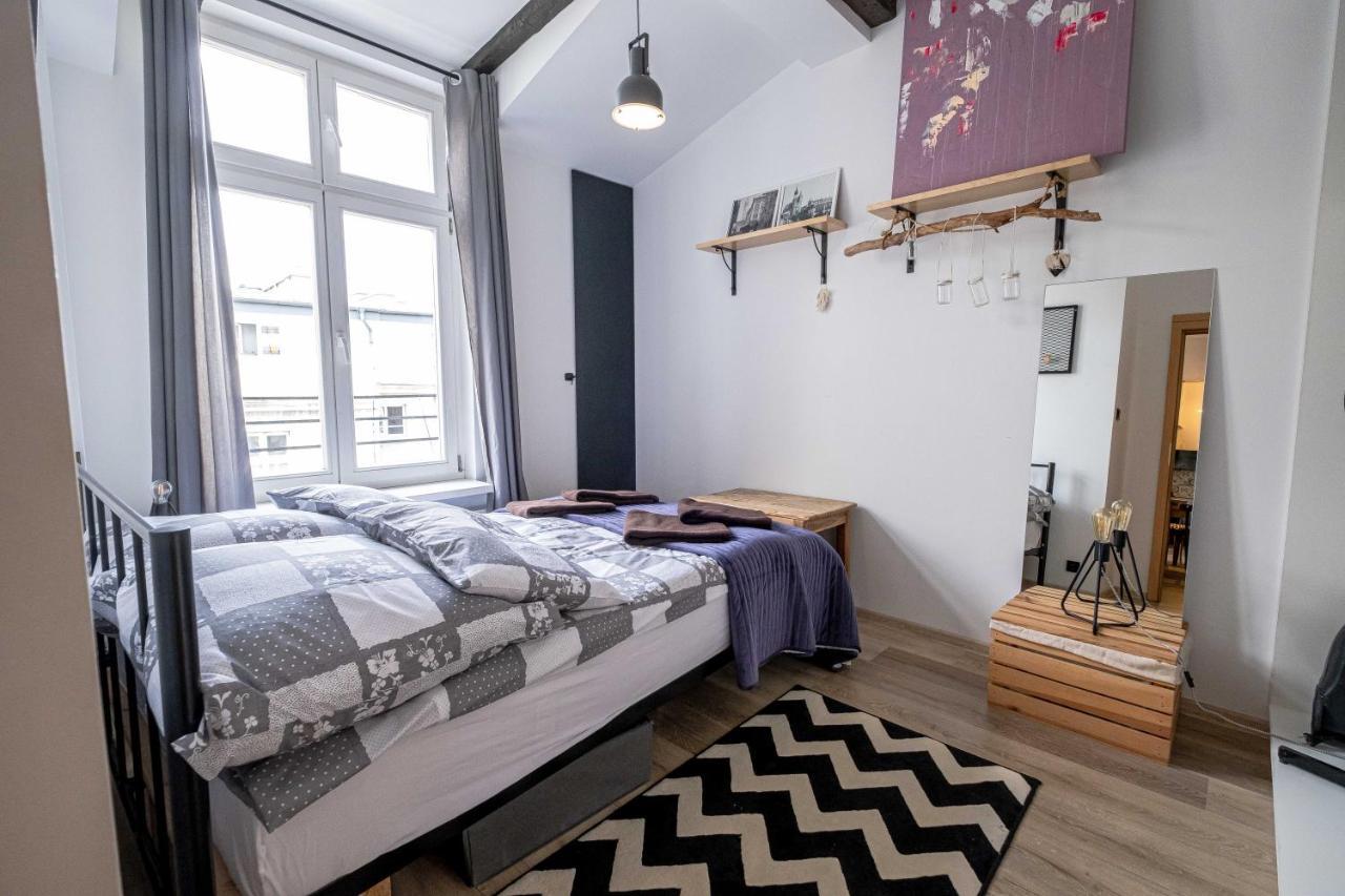 Orzeszkowej Premium Apartament Krakow Luaran gambar